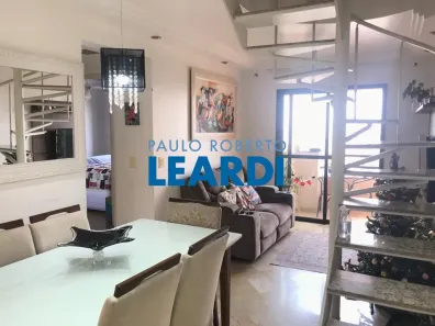 Apartamento com 3 Quartos à venda, 126m² no Vila Bertioga, São Paulo