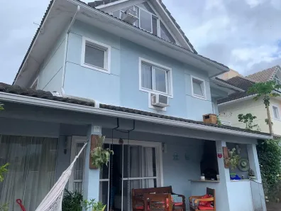 Casa de Condomínio com 4 Quartos à venda, 240m² no Recreio dos Bandeirantes, Rio de Janeiro