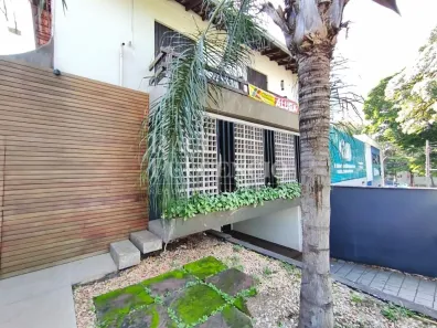 Imóvel Comercial com 3 Quartos para alugar, 250m² no Aurora, Londrina