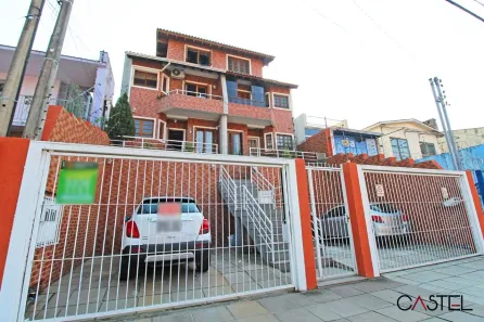 Casa com 4 Quartos à venda, 193m² no Medianeira, Porto Alegre