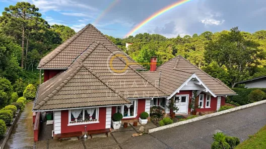 Imóvel Comercial com 8 Quartos à venda, 1037m² no Recanto Araucária, Campos do Jordão