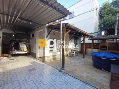 Imóvel Comercial com 3 Quartos para alugar, 160m² no Vila Valqueire, Rio de Janeiro