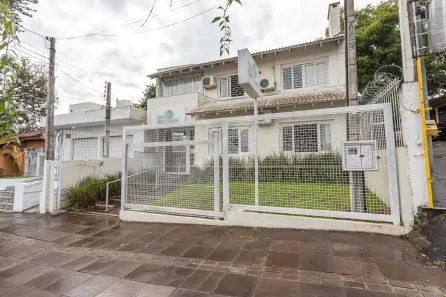Imóvel Comercial para alugar, 400m² no Passo da Areia, Porto Alegre