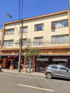 Apartamento com 2 Quartos para alugar, 99m² no Centro, Londrina