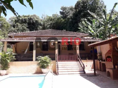 Casa com 4 Quartos à venda, 244m² no Taquara, Rio de Janeiro