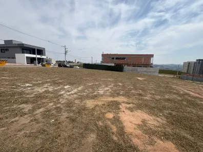 Lote/Terreno à venda, 330m² no Condomínio Residencial Colinas do Paratehy, São José dos Campos