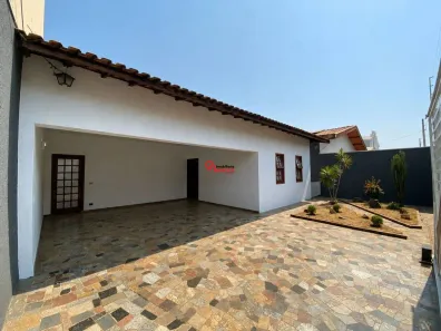 Casa com 3 Quartos para alugar, 300m² no Vila Omar, Americana