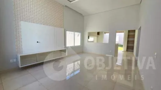 Casa com 3 Quartos à venda, 115m² no Novo Mundo, Uberlândia