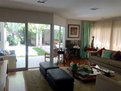 Casa com 4 Quartos para venda ou aluguel, 442m² no Jardim Panorama, São Paulo