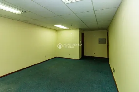Sala Comercial para alugar, 32m² no Centro Histórico, Porto Alegre