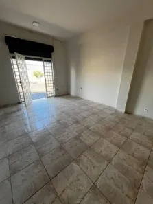 Ponto Comercial para alugar, 42m² no Santa Mônica, Uberlândia