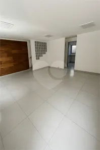 Casa com 3 Quartos à venda, 335m² no Conjunto Residencial Vista Verde, São Paulo