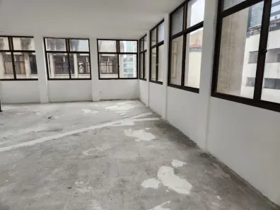 Ponto Comercial para alugar, 240m² no Vila Olímpia, São Paulo