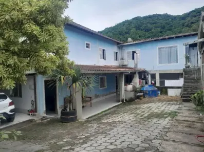 Casa com 4 Quartos à venda, 180m² no , Ubatuba