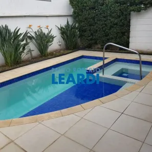 Casa de Condomínio com 3 Quartos para alugar, 346m² no Alphaville, Santana de Parnaíba