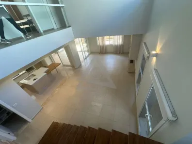 Casa de Condomínio com 3 Quartos para alugar, 290m² no Vila Marieta, Campinas