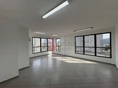 Sala Comercial para alugar, 55m² no Vila Vitória, Mogi das Cruzes