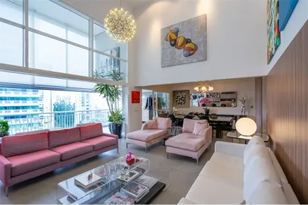 Apartamento com 3 Quartos à venda, 238m² no Vila Suzana, São Paulo
