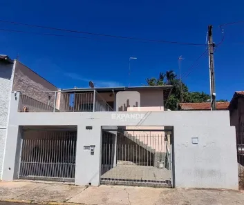 Casa com 3 Quartos à venda, 152m² no Centro, Botucatu