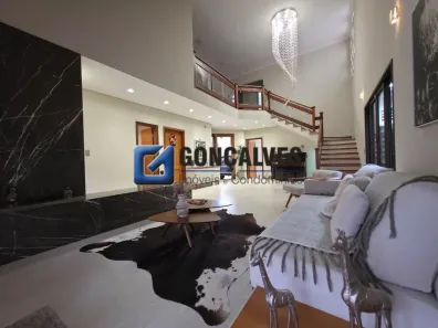 Sobrado com 4 Quartos à venda, 265m² no Jardim São Caetano, São Caetano do Sul