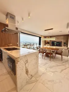 Cobertura com 3 Quartos à venda, 110m² no Centro, Camboriú