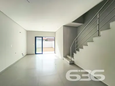 Sobrado com 3 Quartos à venda, 133m² no Costa e Silva, Joinville