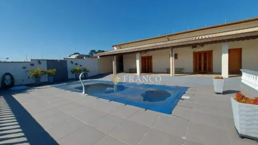 Fazenda/Sítio com 2 Quartos à venda, 202m² no Parque Residencial Helvetia, Taubaté