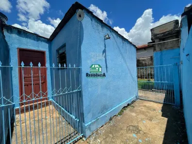 Casa com 6 Quartos à venda, 300m² no Boa Vista, Anápolis
