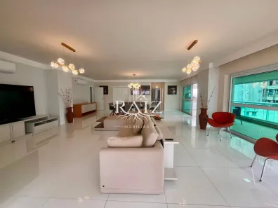 Apartamento com 4 Quartos à venda, 360m² no Gonzaga, Santos