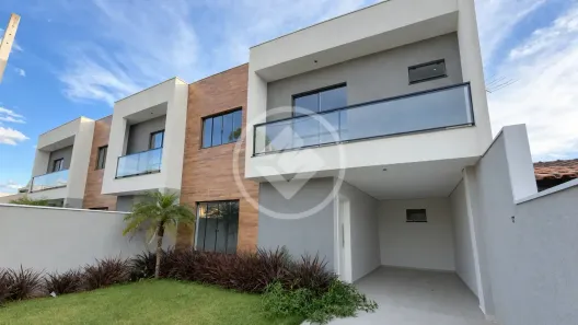 Sobrado com 3 Quartos à venda, 11488m² no Centro, Campo Largo
