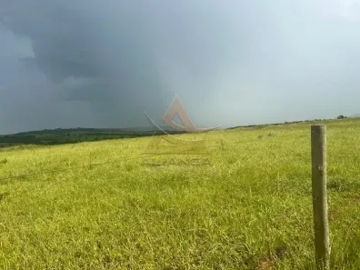 Fazenda/Sítio com 1 Quarto à venda, 14520000m² no Prata, Prata