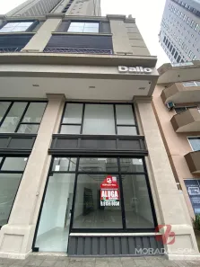 Sala Comercial para alugar, 85m² no Centro, Itapema