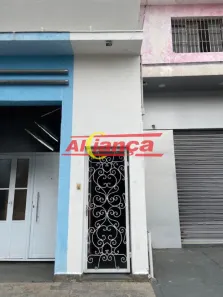 Casa com 1 Quarto para alugar, 500m² no Jardim Maria Helena, Guarulhos
