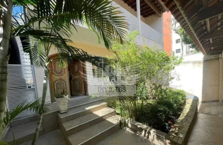 Sobrado com 4 Quartos à venda, 512m² no Vila Gilda, Santo André