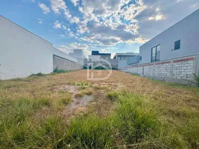 Lote/Terreno à venda, 420m² no Condomínio Residencial Grand Trianon, Anápolis