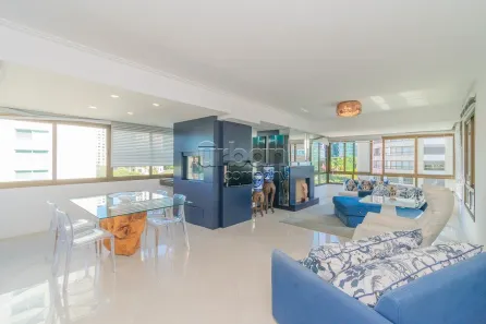 Apartamento com 2 Quartos à venda, 144m² no Três Figueiras, Porto Alegre