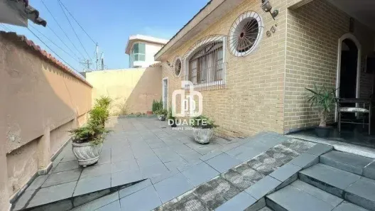 Casa com 3 Quartos à venda, 391m² no Vila Valença, São Vicente