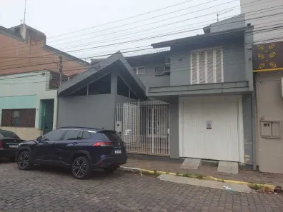 Casa com 3 Quartos para alugar, 200m² no Centro, São Leopoldo