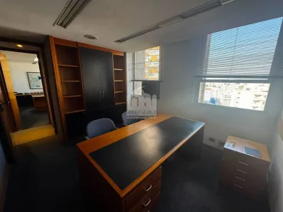 Sala Comercial para alugar, 213m² no Liberdade, São Paulo