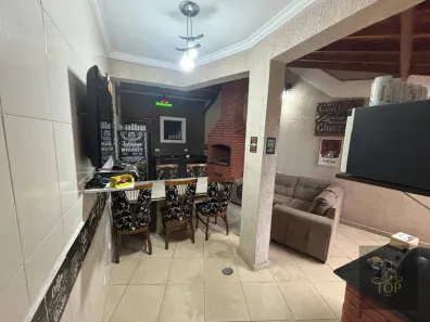 Sobrado com 3 Quartos à venda, 200m² no Parque Jaçatuba, Santo André