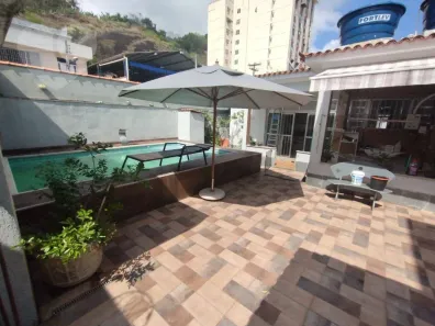 Casa com 3 Quartos à venda, 103m² no Centro, São Gonçalo