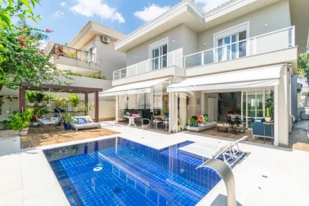 Casa de Condomínio com 4 Quartos para venda ou aluguel, 472m² no Cidade Tamboré, Santana de Parnaíba