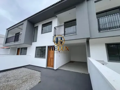 Sobrado com 2 Quartos à venda, 90m² no Forquilhas, São José