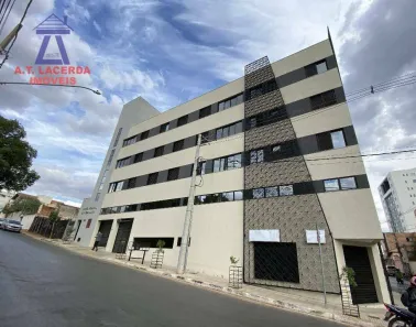 Apartamento com 2 Quartos para alugar, 69m² no Centro, Montes Claros