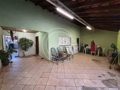 Casa com 3 Quartos à venda, 250m² no Centro, Marília