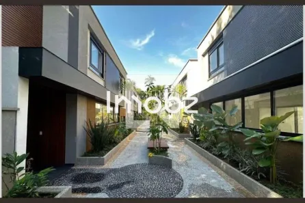 Casa com 4 Quartos à venda, 472m² no Santo Amaro, São Paulo
