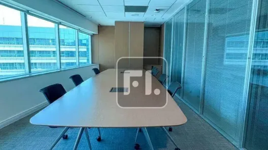 Sala Comercial para alugar, 571m² no Asa Norte, Brasília