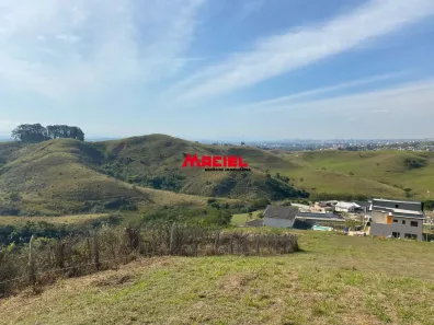 à venda, 1798m² no Condomínio Parque Vale dos Lagos, Jacareí