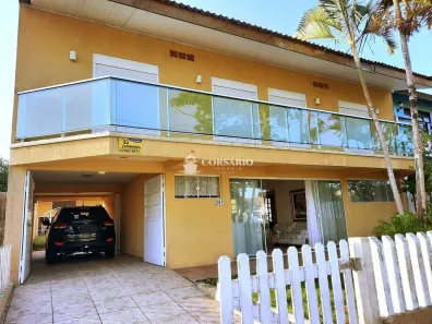 Sobrado com 4 Quartos à venda, 257m² no , Pontal do Paraná