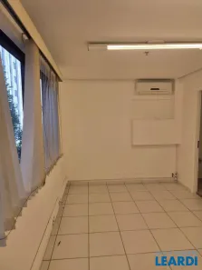 Sala Comercial à venda, 28m² no Perdizes, São Paulo